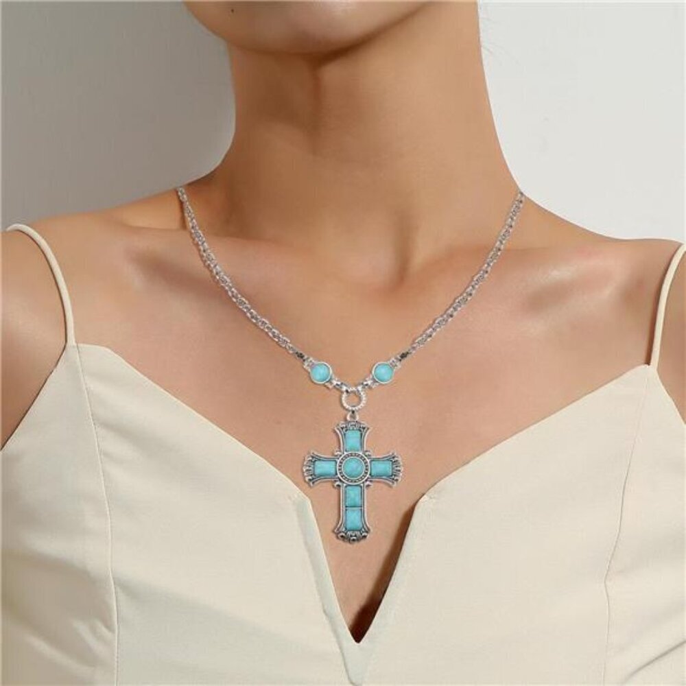Vintage Turquoise Cross Pendant Necklace – Adjustable Western-Style Jewelry - Picture 5 of 6